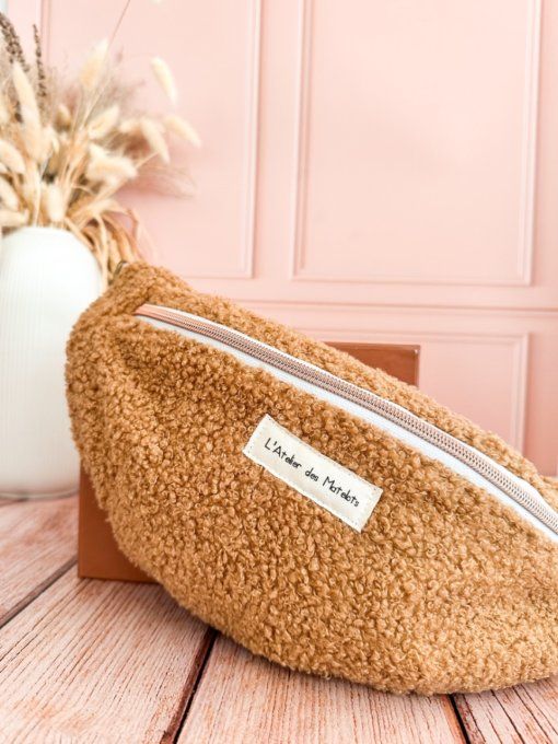 Sacs banane adulte en moumoute Camel