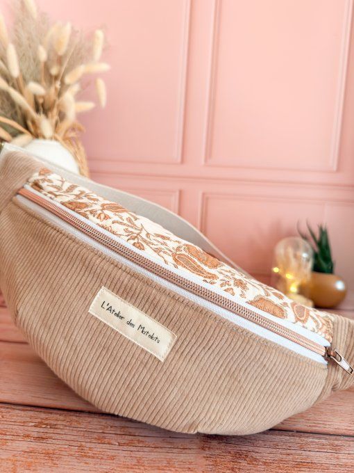 Sacs banane adulte à fleurs indiennes bohème et velours beige